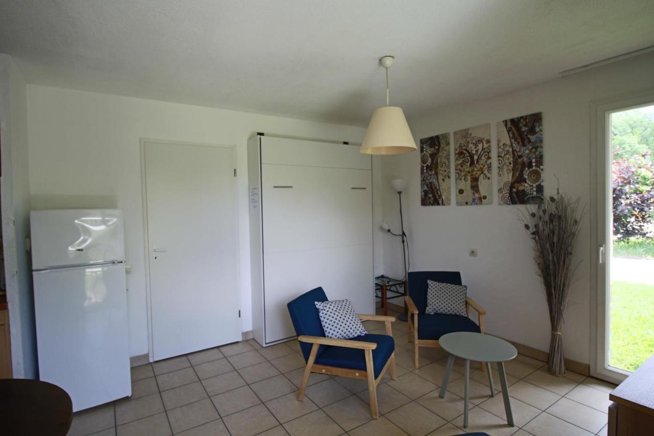 "Chezvero46" Residence 3 Etoiles Avec Piscine, Wifi Et Velos 普赖萨克 外观 照片